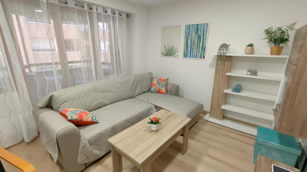 Ferienwohnung Leon Puro Centro Exterior foto