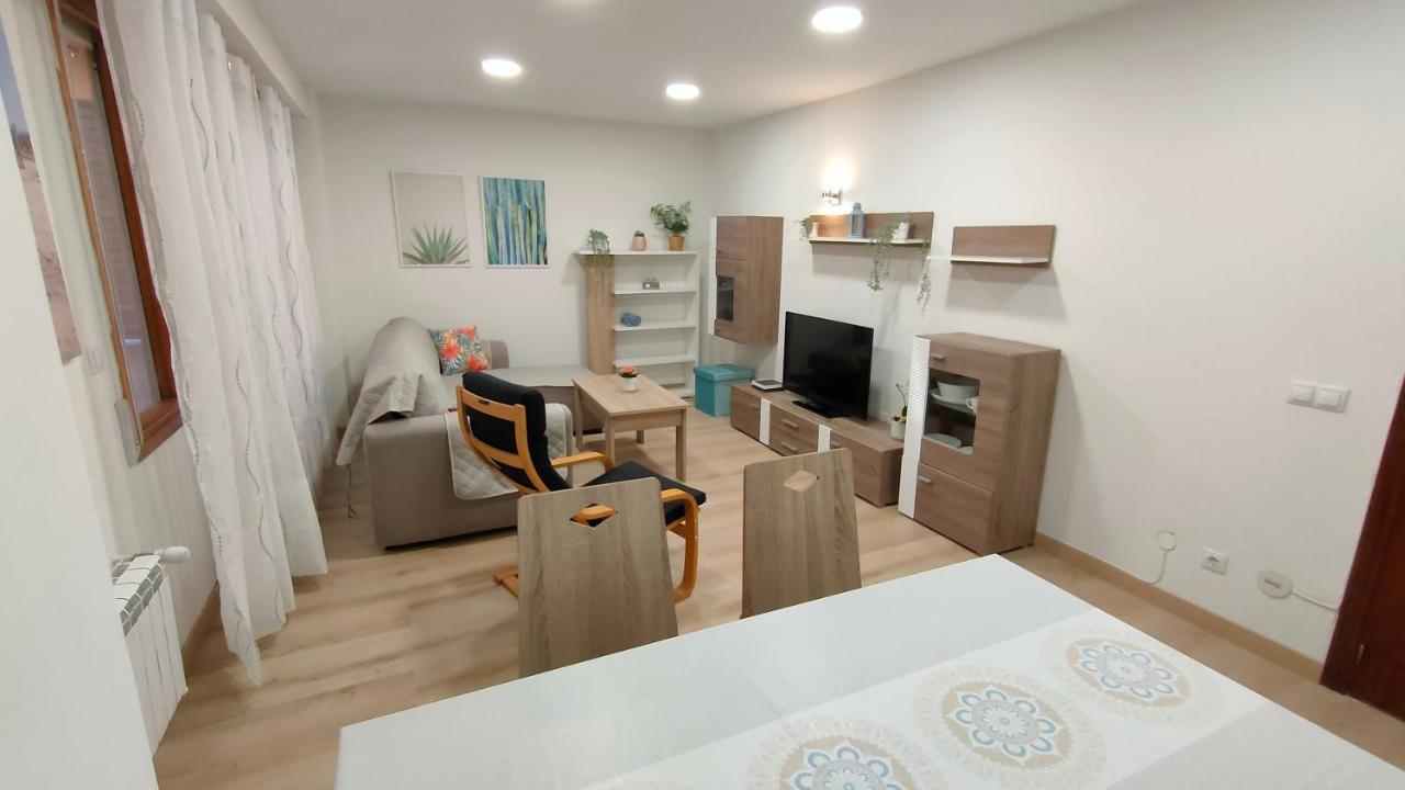 Ferienwohnung Leon Puro Centro Exterior foto