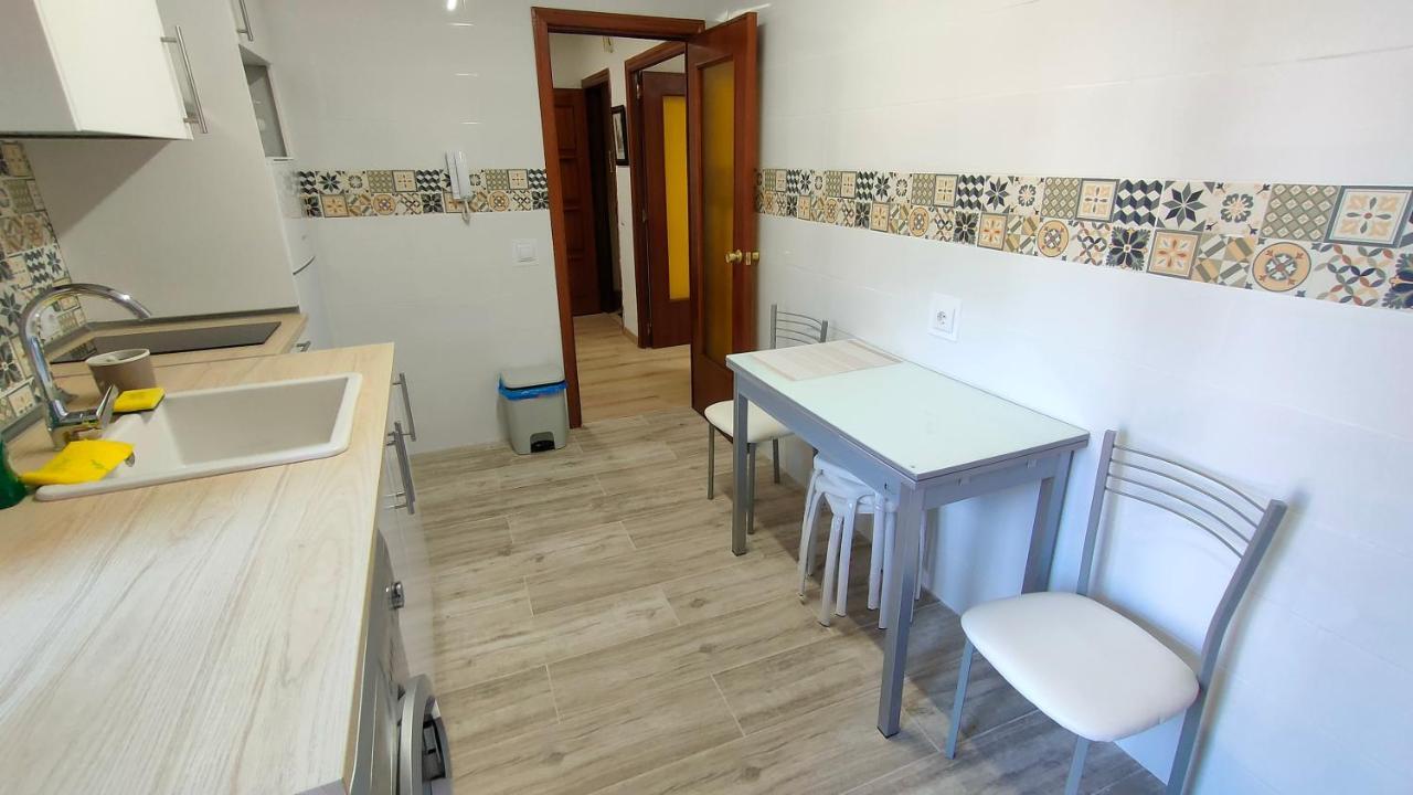 Ferienwohnung Leon Puro Centro Exterior foto